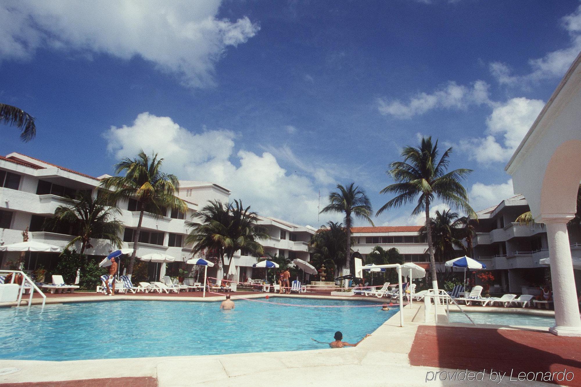 The Caribbean Princess Канкун Экстерьер фото